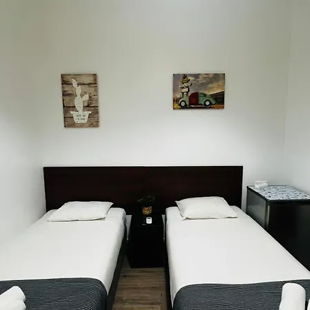 Pensamento 4 - 2º Andar Homestay Lisbon